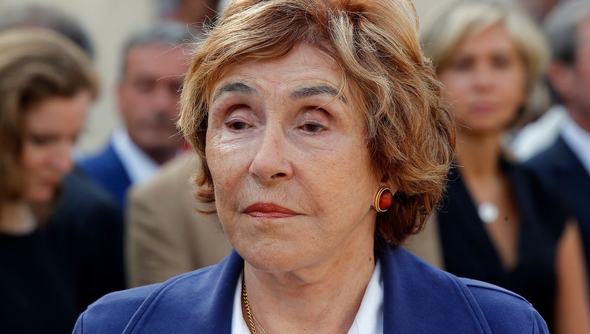 Cela fait 35 ans qu’Édith Cresson roule en berline avec chauffeur avec vos impôts.
